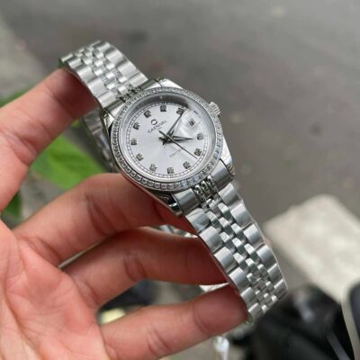 Đồng hồ nữ Carnival 8131L2-VT-T (Trắng)